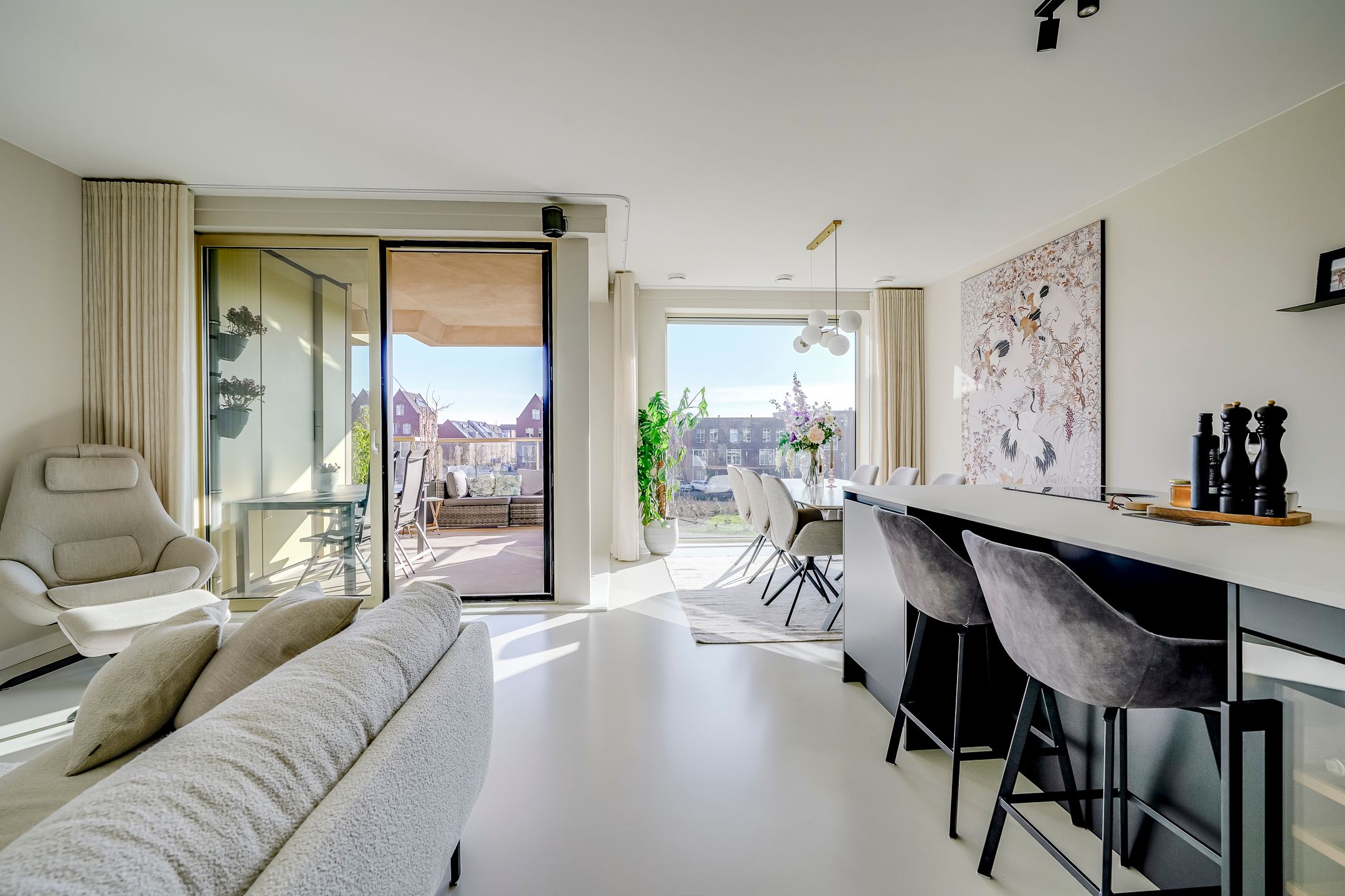 Foto 15 van Madridstraat 88-C