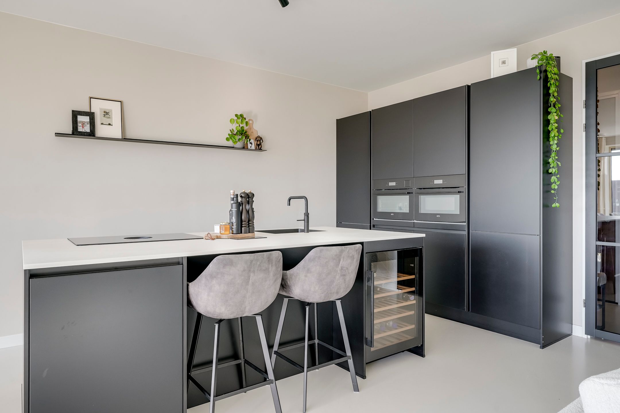 Foto 18 van Madridstraat 88-C