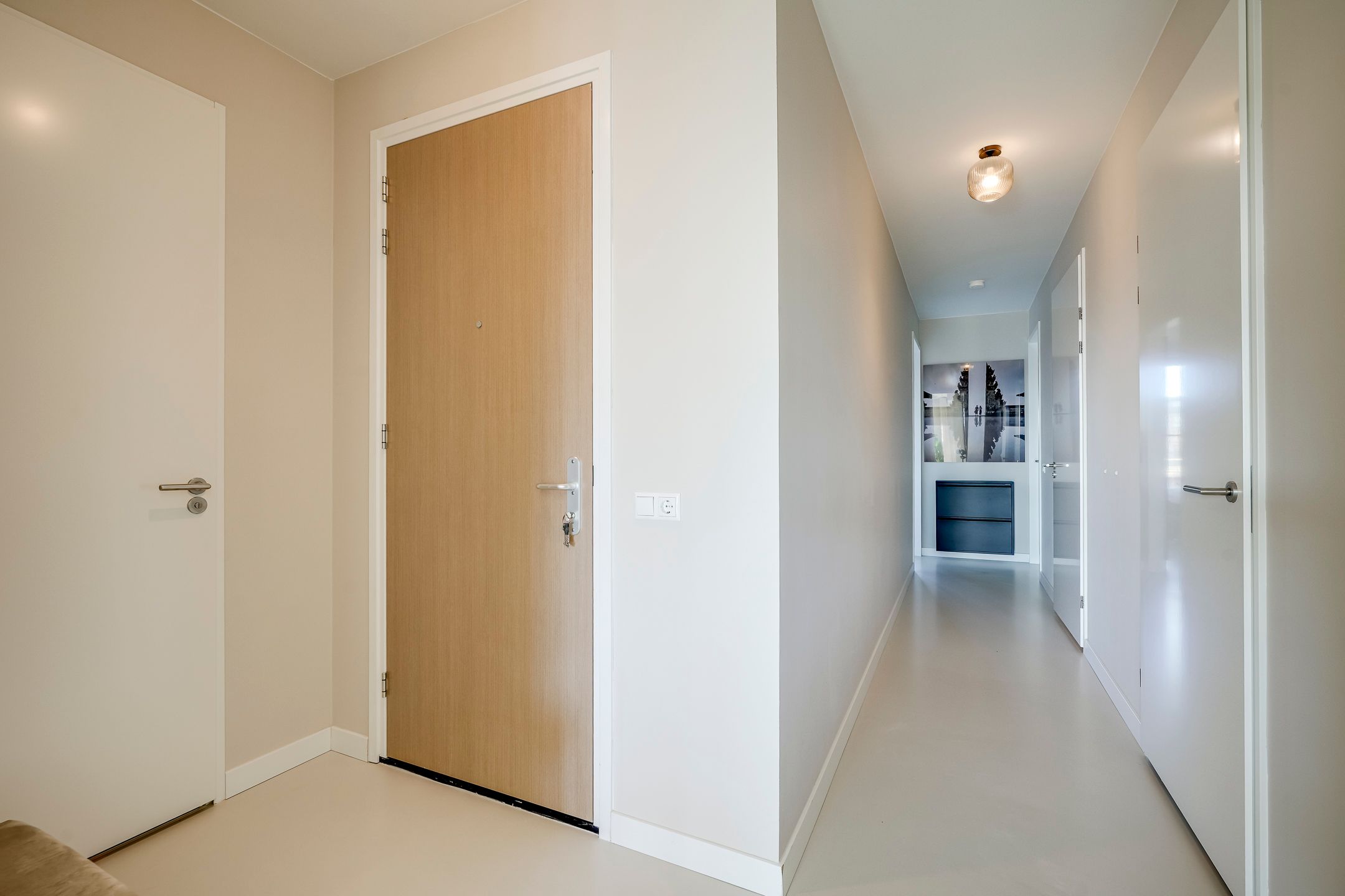 Foto 33 van Madridstraat 88-C