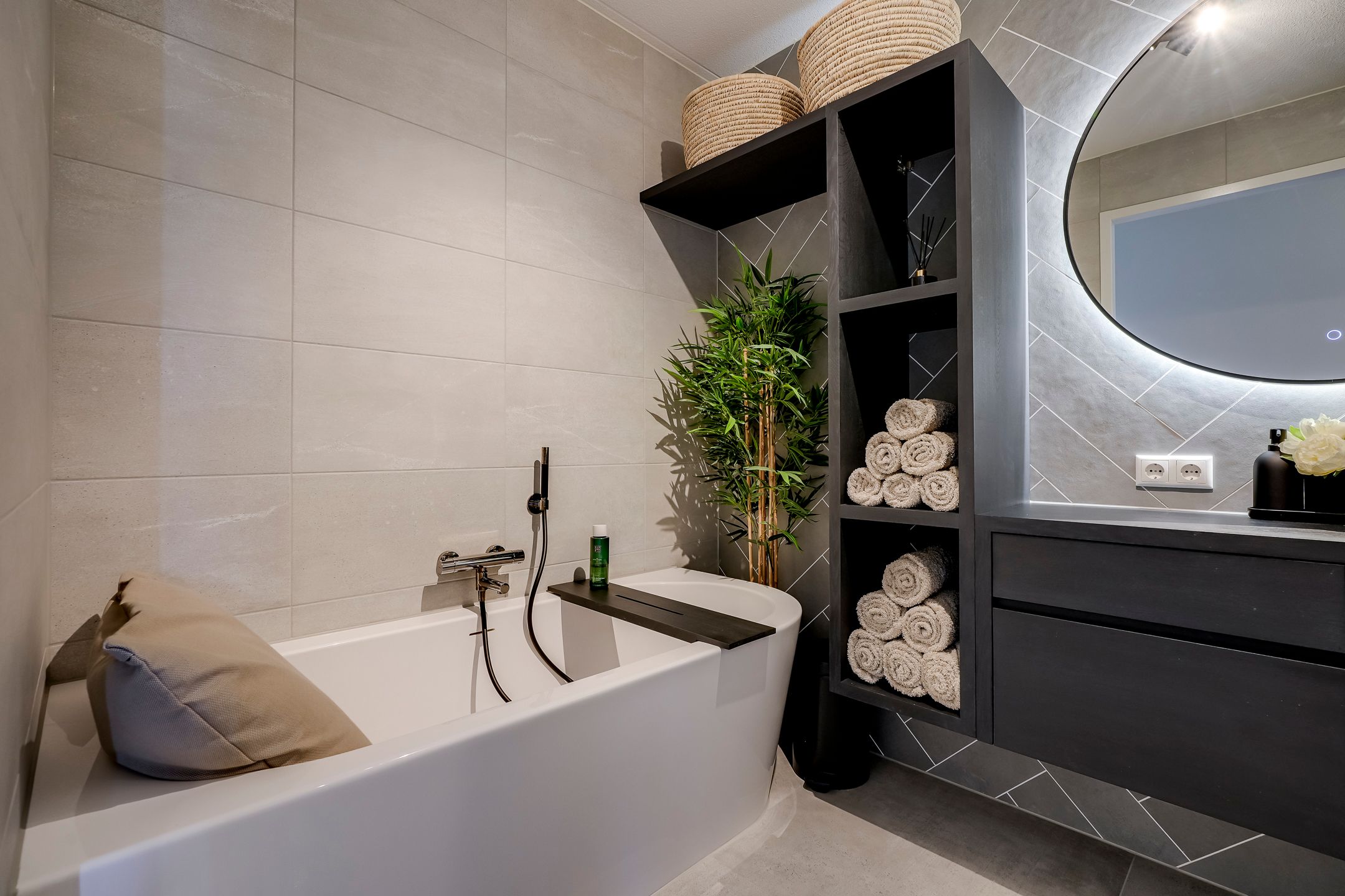 Foto 45 van Madridstraat 88-C