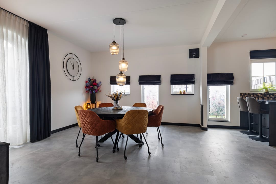 Foto 17 van Molenweg 28-B