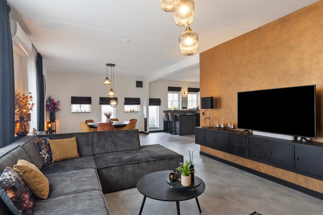 Foto 23 van Molenweg 28-B