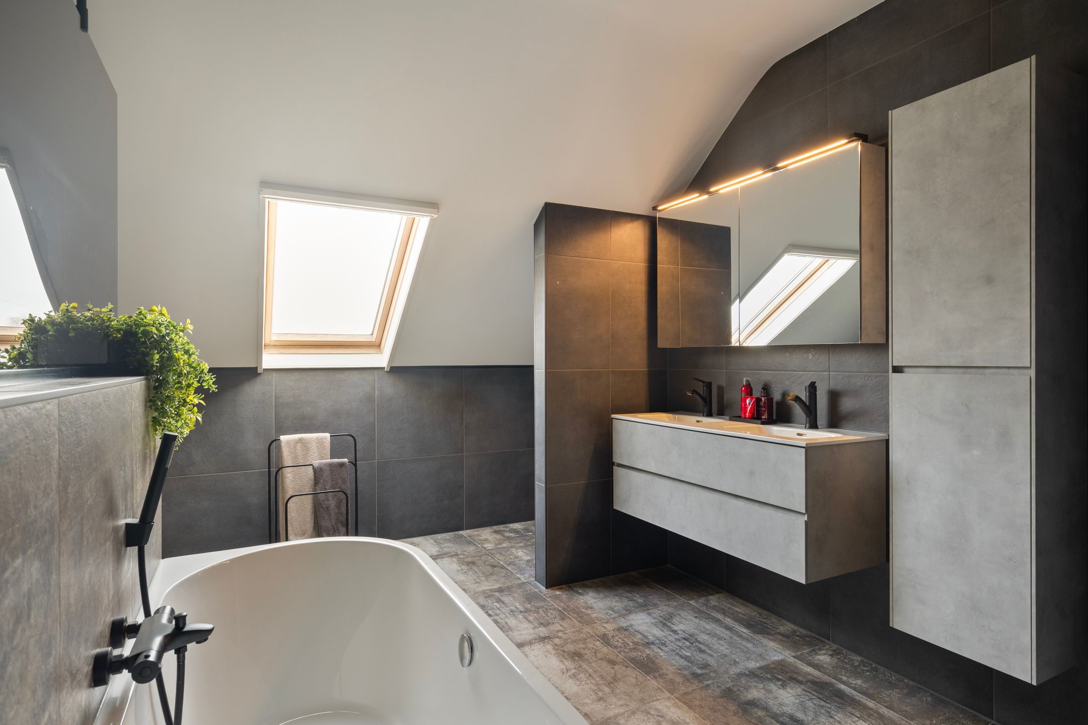 Foto 45 van Molenweg 28-B