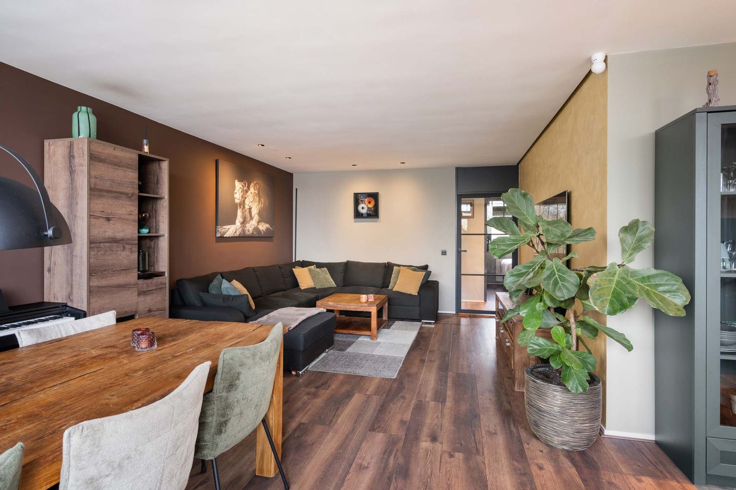 Foto 4 van Henry Moorepassage 50