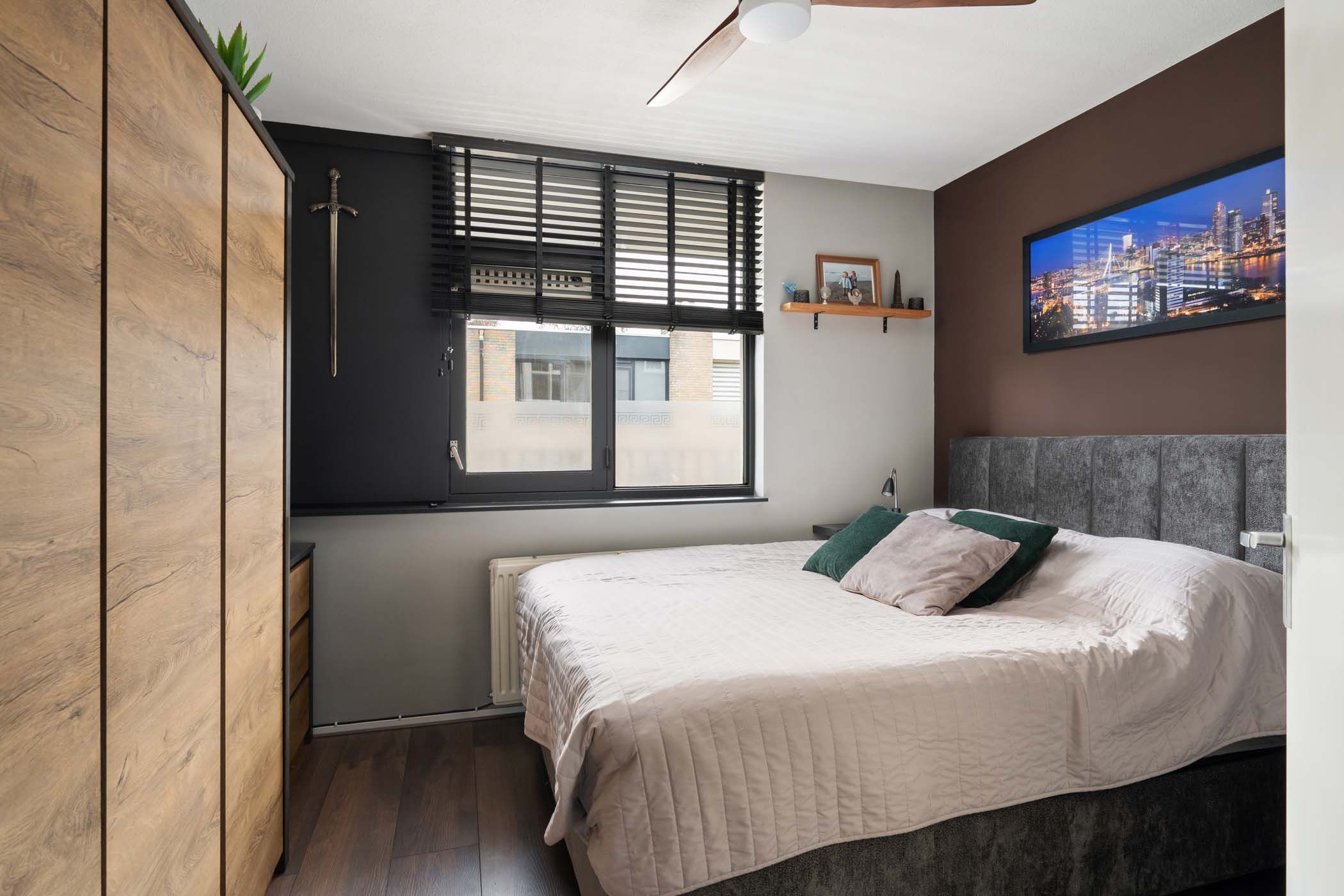 Foto 15 van Henry Moorepassage 50