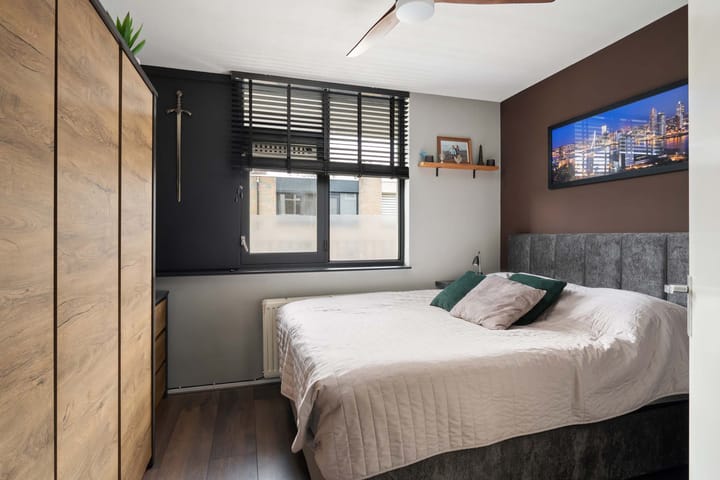 Foto 15 van Henry Moorepassage 50