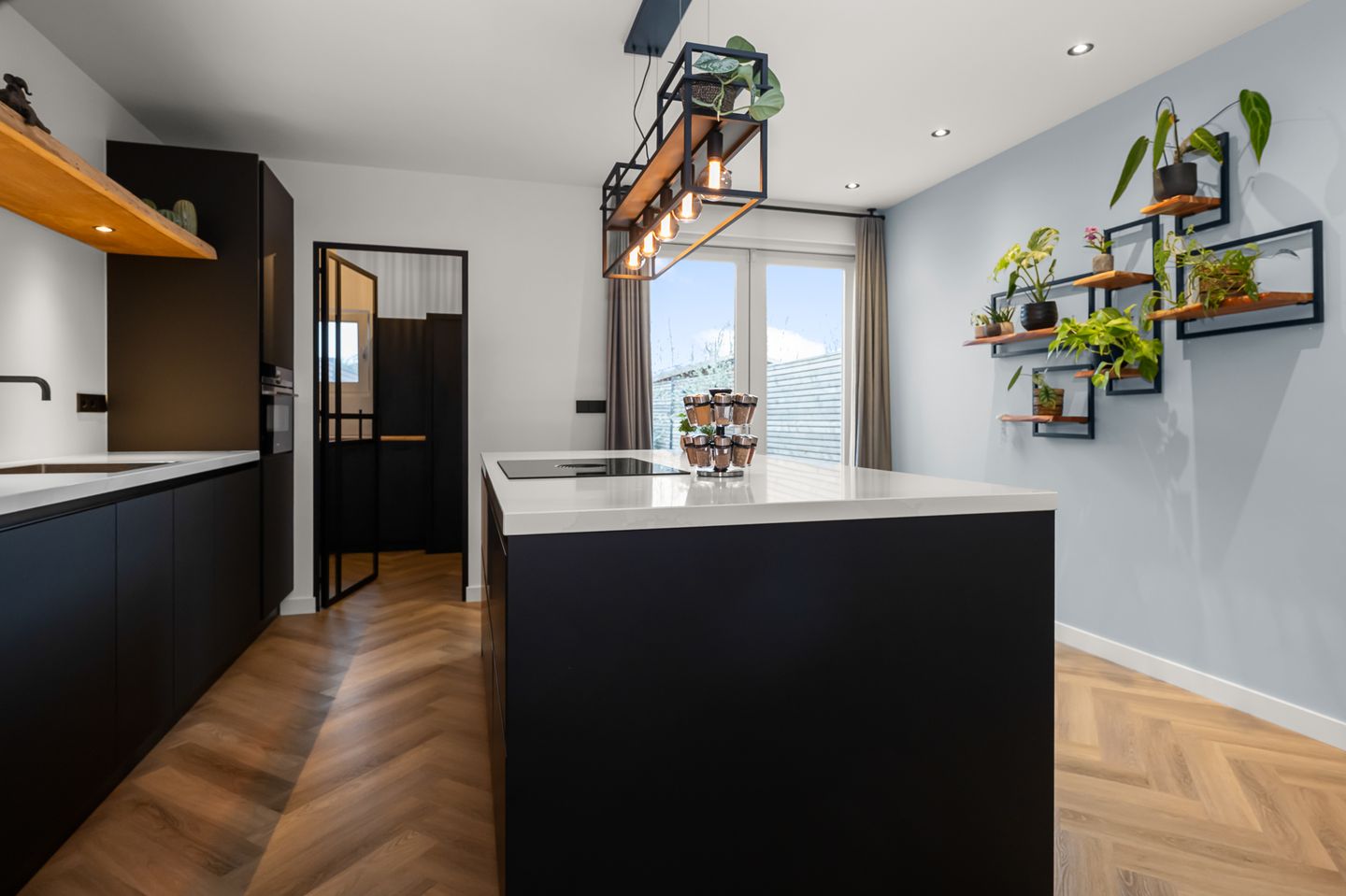 Foto 10 van Dorpsstraat 872