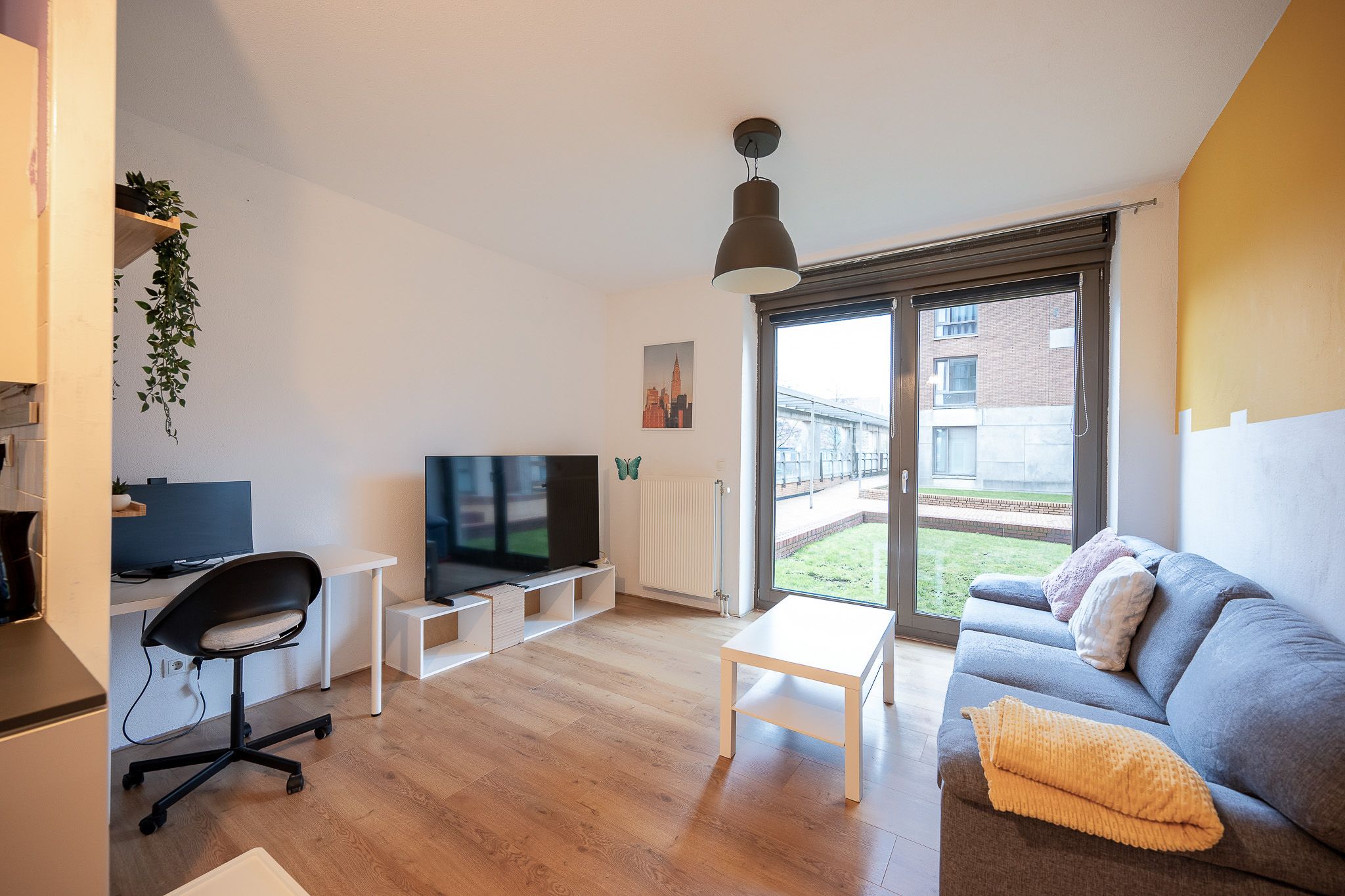 Foto 3 van Teakhout 3