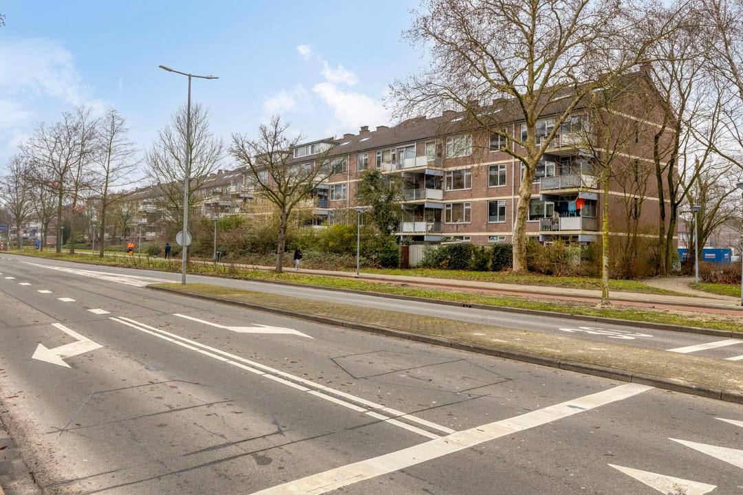 Foto 1 van Royaardsplein 106