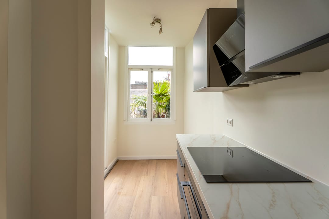 Foto 7 van Marnixstraat 1