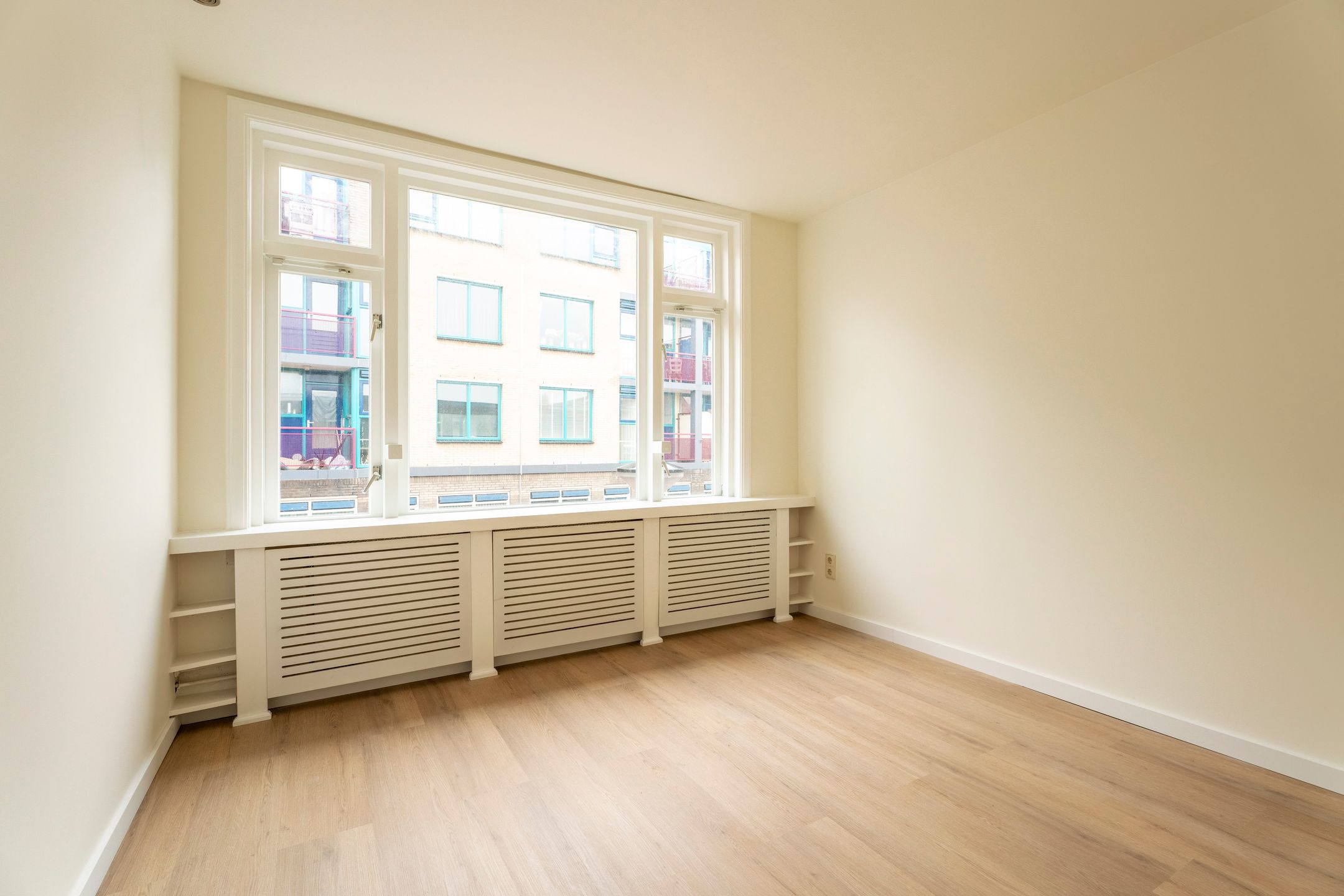 Foto 15 van Marnixstraat 1