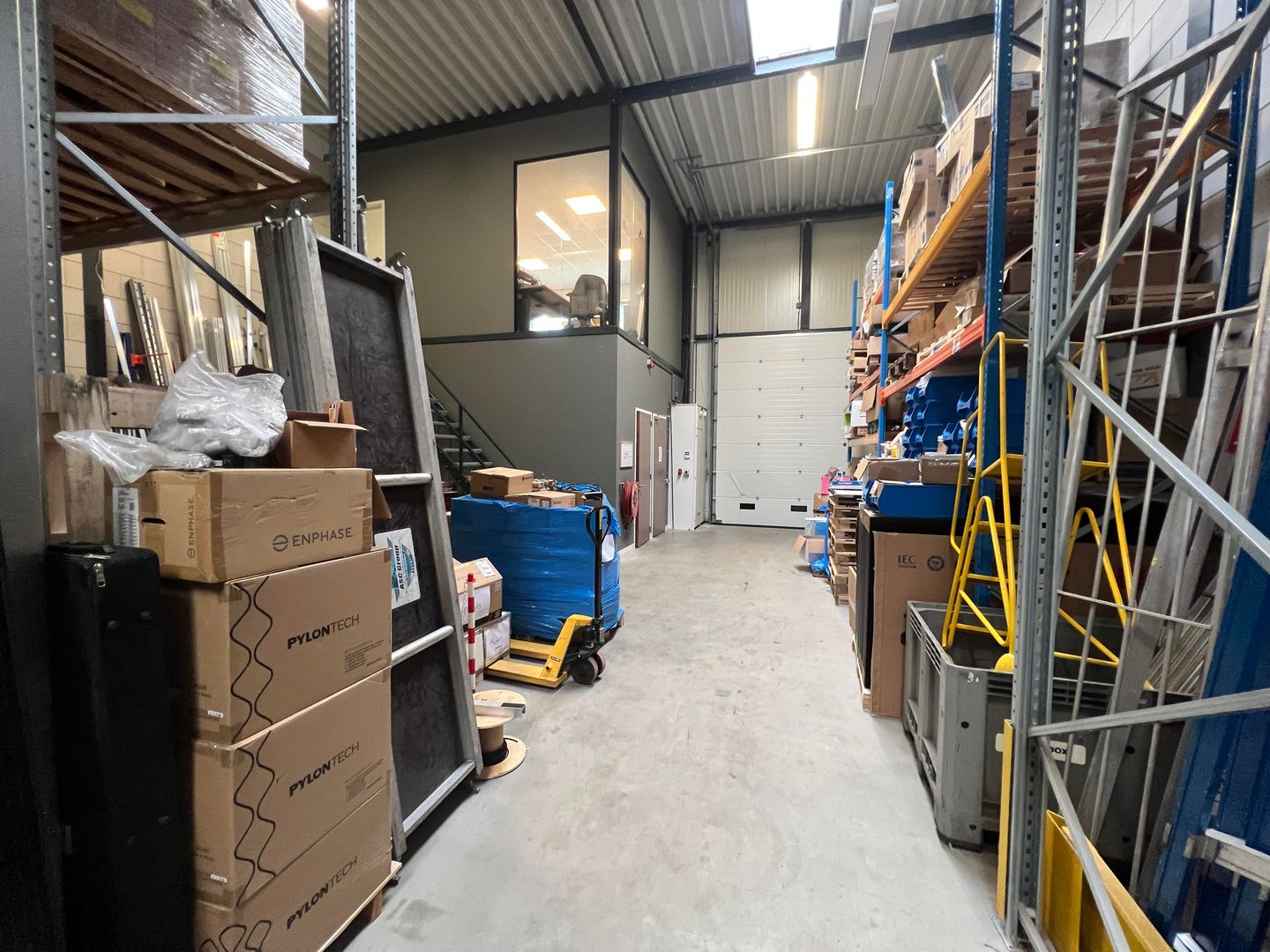 Bekijk foto 3 van Riga 4-b