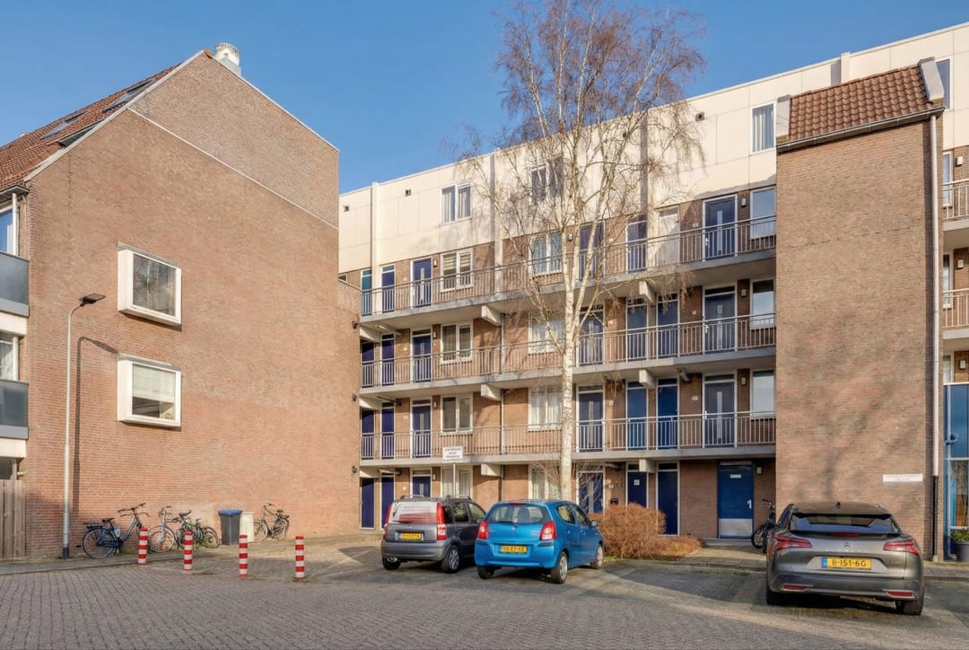 Foto 8 van Arthur van Schendelplein 68