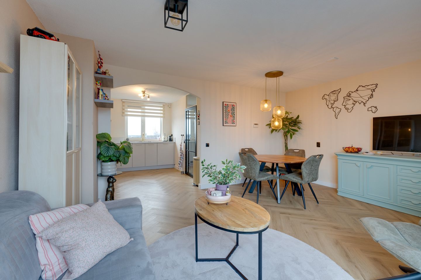 Foto 19 van Arthur van Schendelplein 68