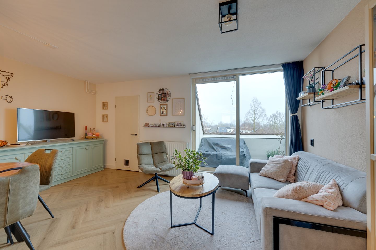 Foto 20 van Arthur van Schendelplein 68