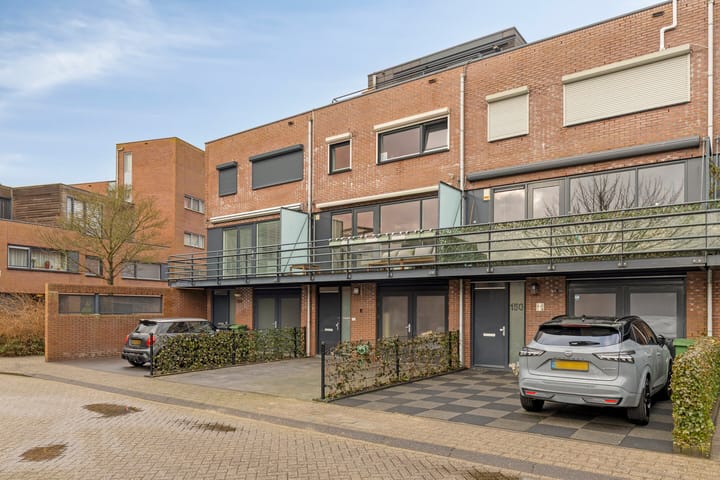 Photo 5 of Bisonstraat 152
