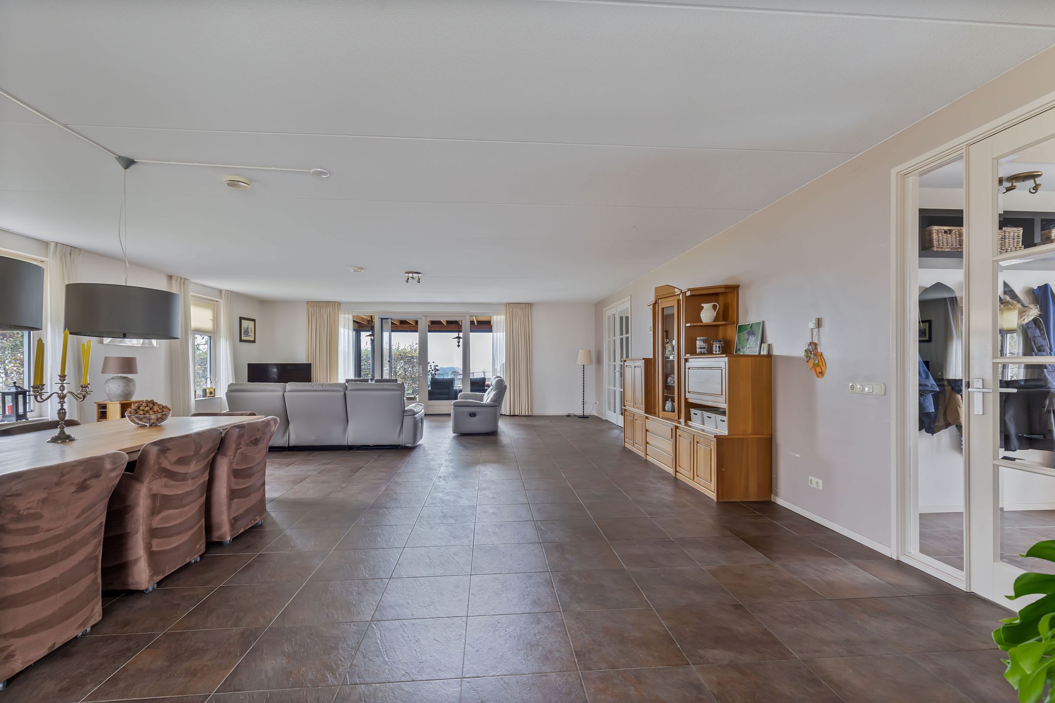 Foto 9 van Tijnjeweg 37