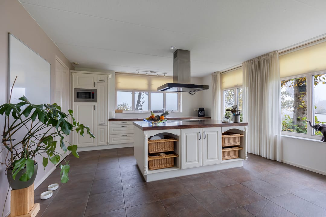 Foto 16 van Tijnjeweg 37