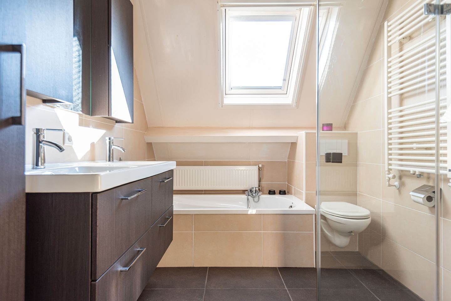 Foto 4 van Noordse Stern 4