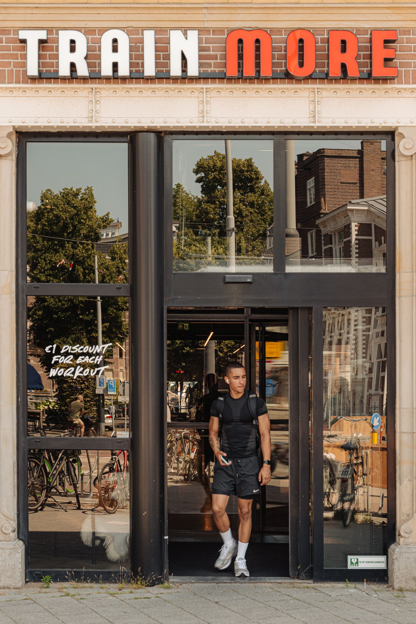 Foto 40 van Dufaystraat 17-2