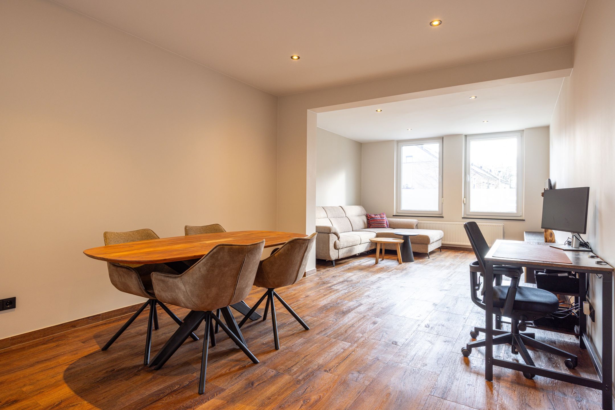 Foto 21 van Haanraderweg 233