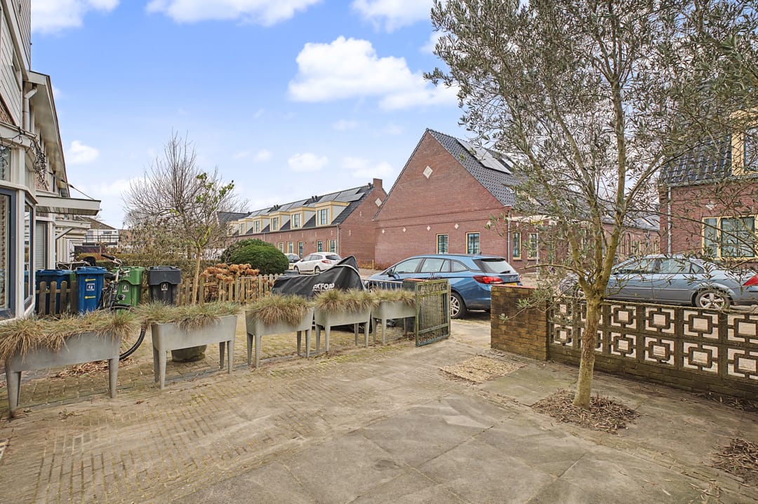 Foto 38 van C.W.Bruinvisstraat 31