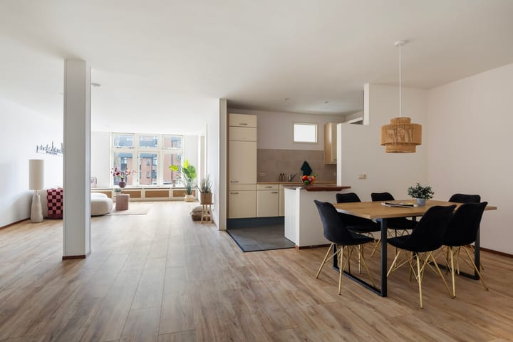 Appartement te koop: Oostergrachtswal 35A, Leeuwarden