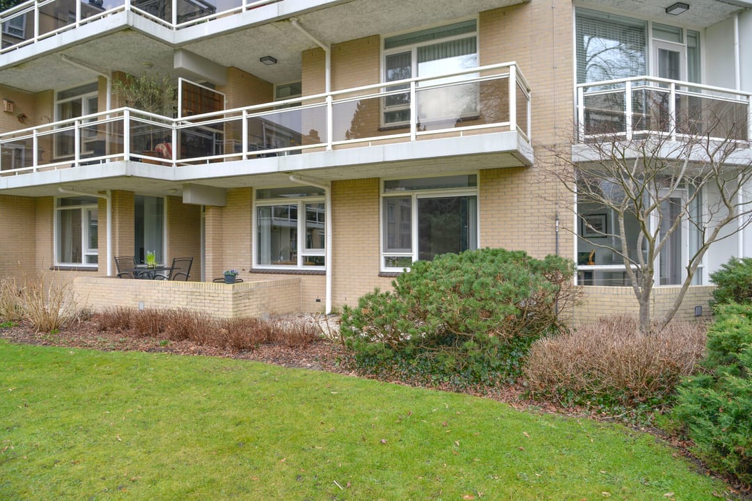 Foto 2 van Julianalaan 4-0105