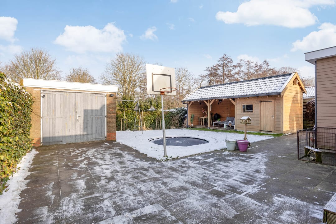 Foto 52 van Harlingerweg 30