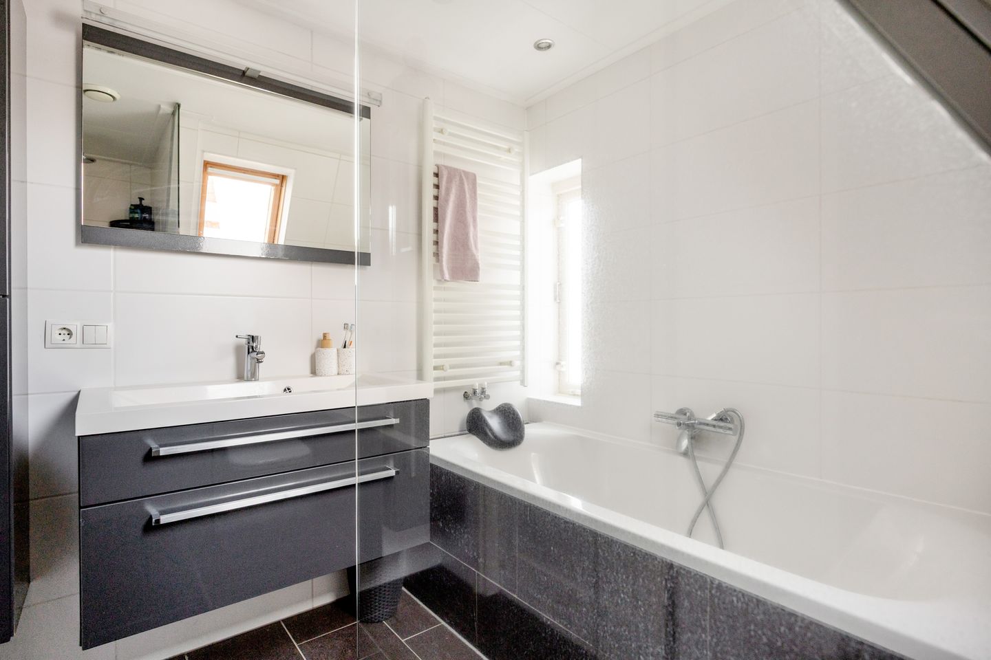 Foto 70 van Harlingerweg 30