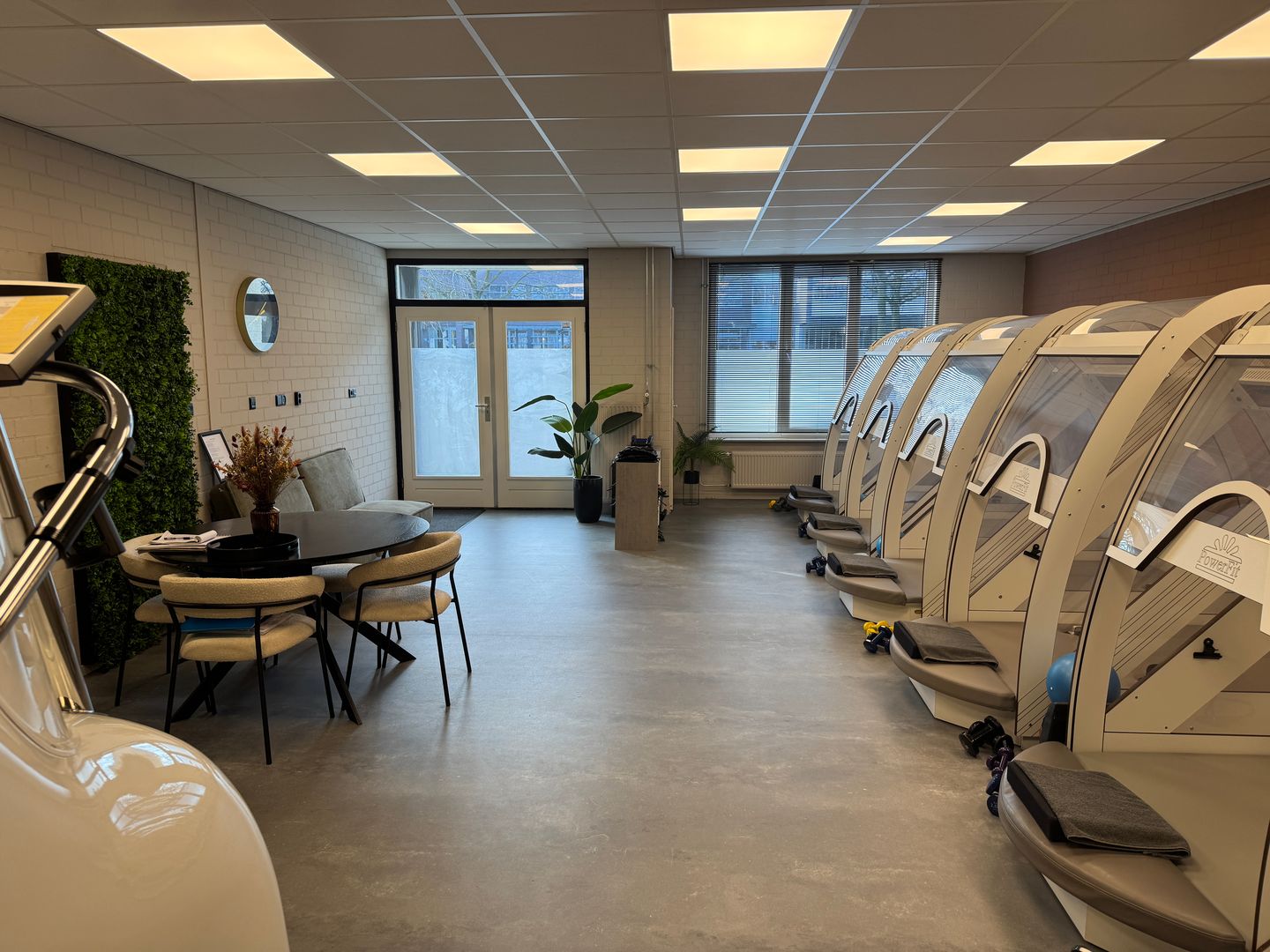 Bekijk foto 4 van Randweg 13-a