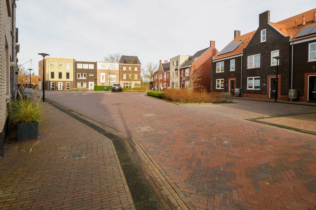 Photo 38 of Rozenbottel 2