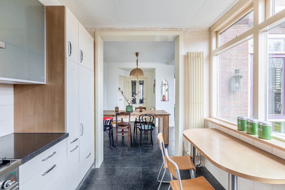 Photo 16 of Julianastraat 20