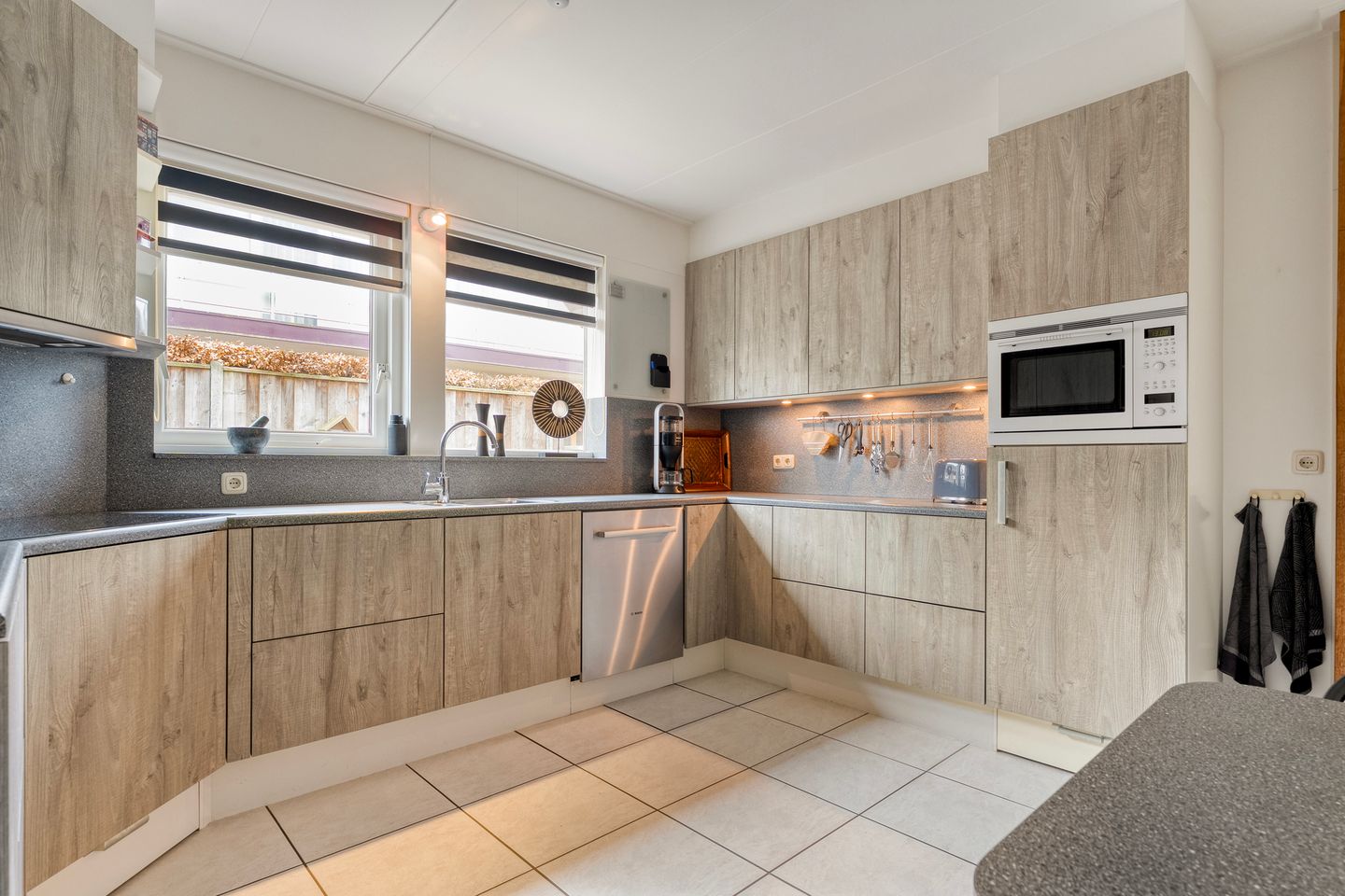 Foto 14 van Tollensstraat 2