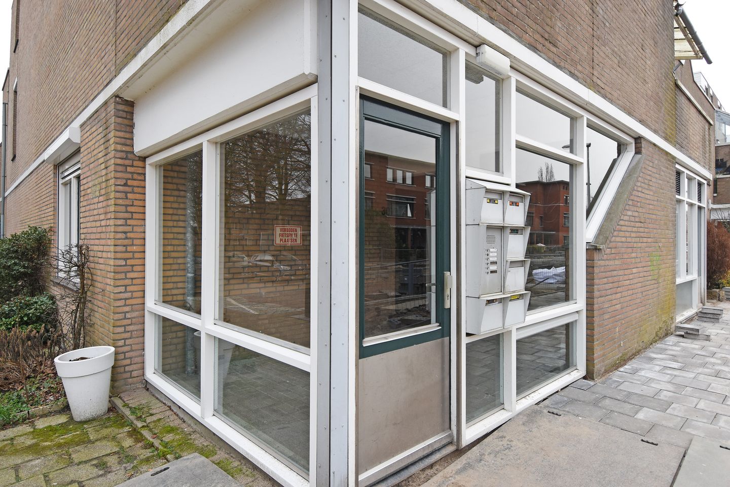 Foto 5 van Laan van de Mensenrechten 30