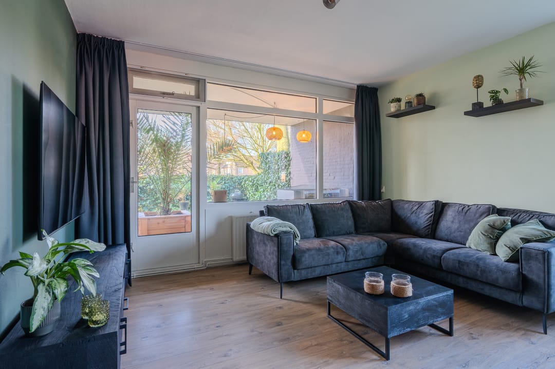 Photo 8 of Zwaluwstraat 81