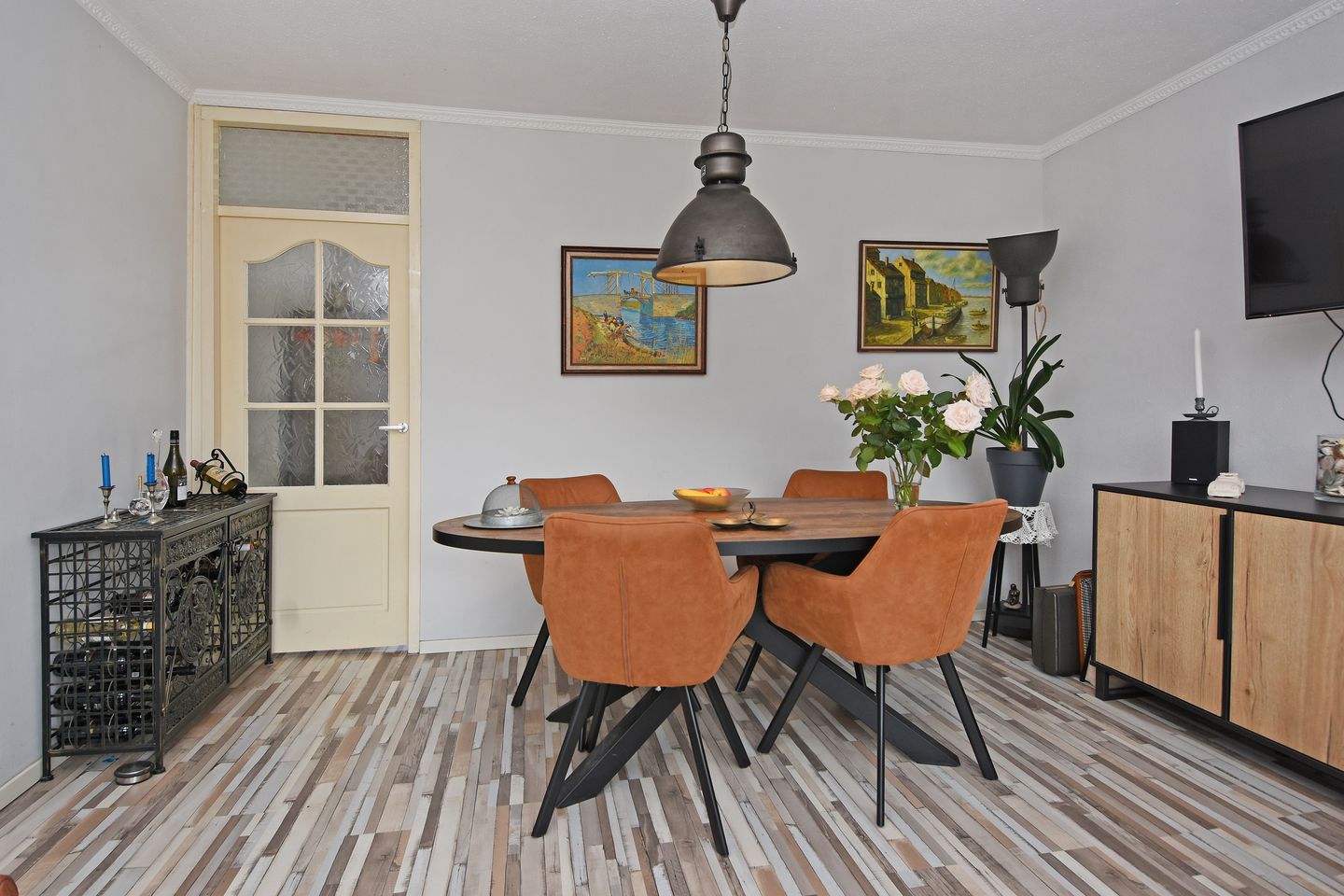 Photo 10 of Ockenburghstraat 54