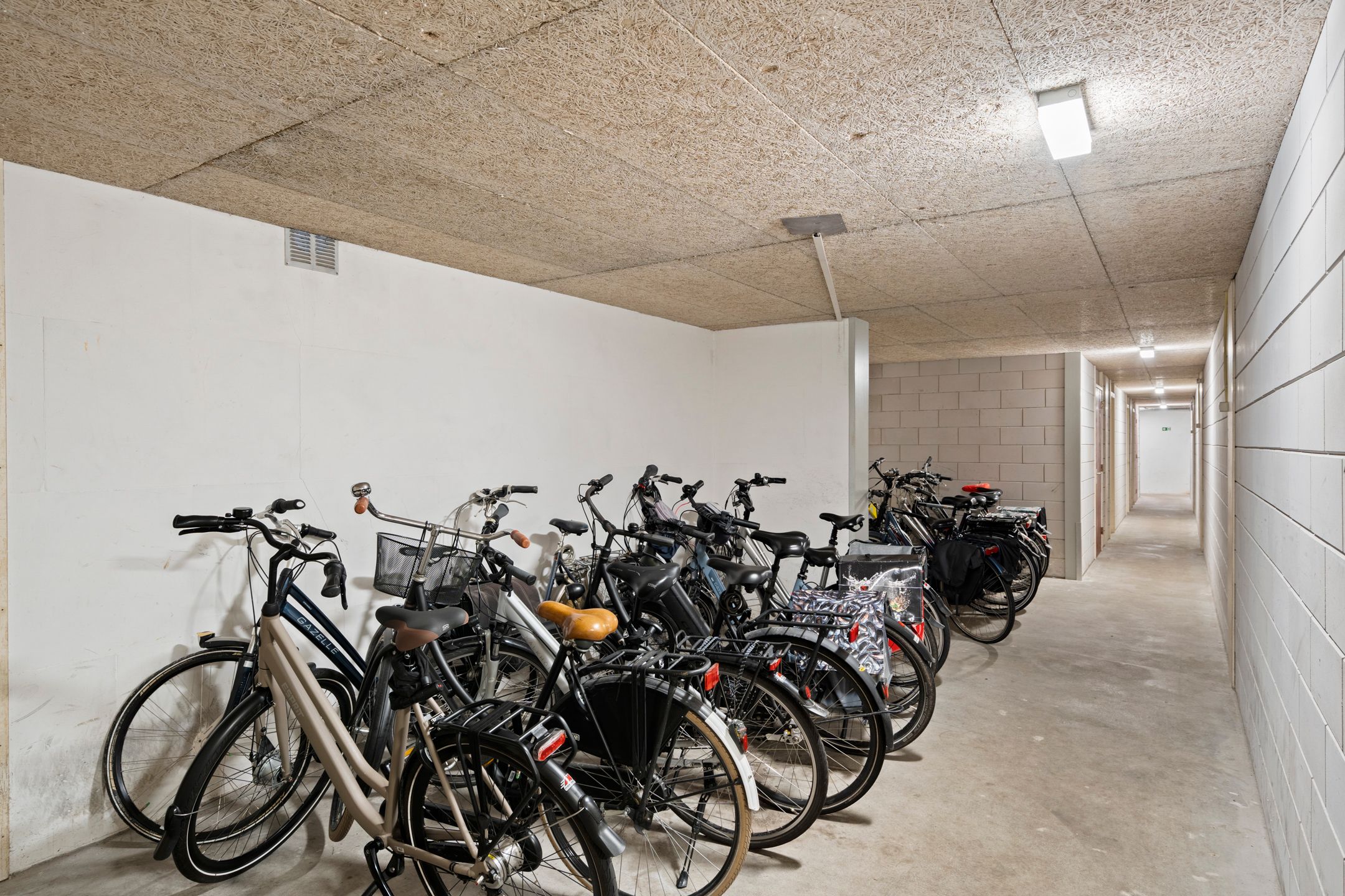 Photo 24 of De Gasperisingel 64