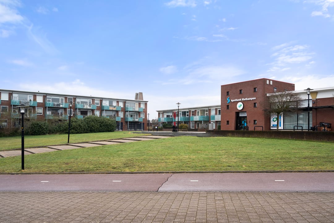 Photo 28 of De Gasperisingel 64