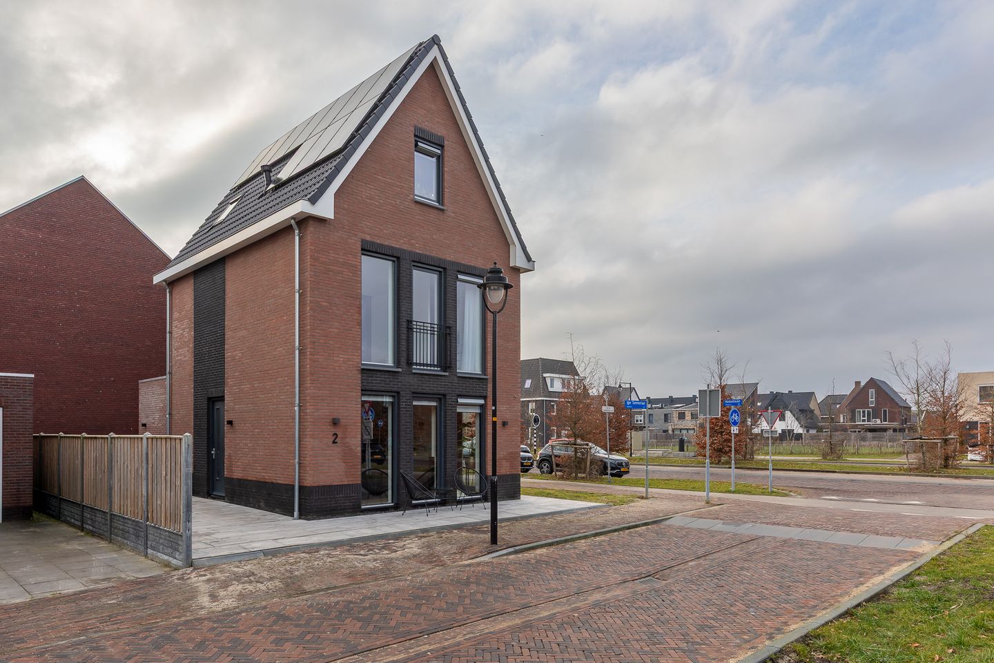Foto 1 van Igor Tammstraat 2