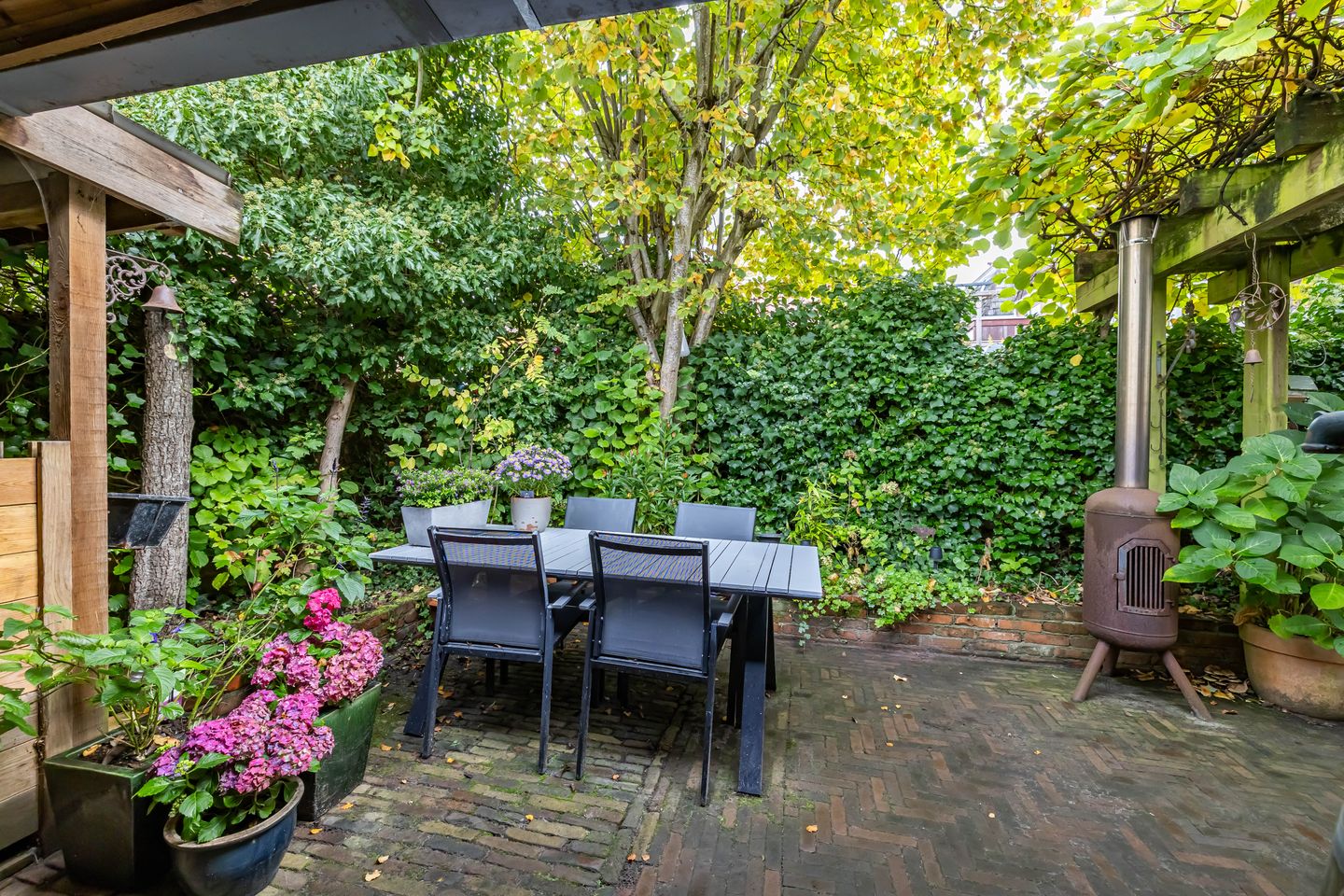 Foto 25 van Emmastraat 18