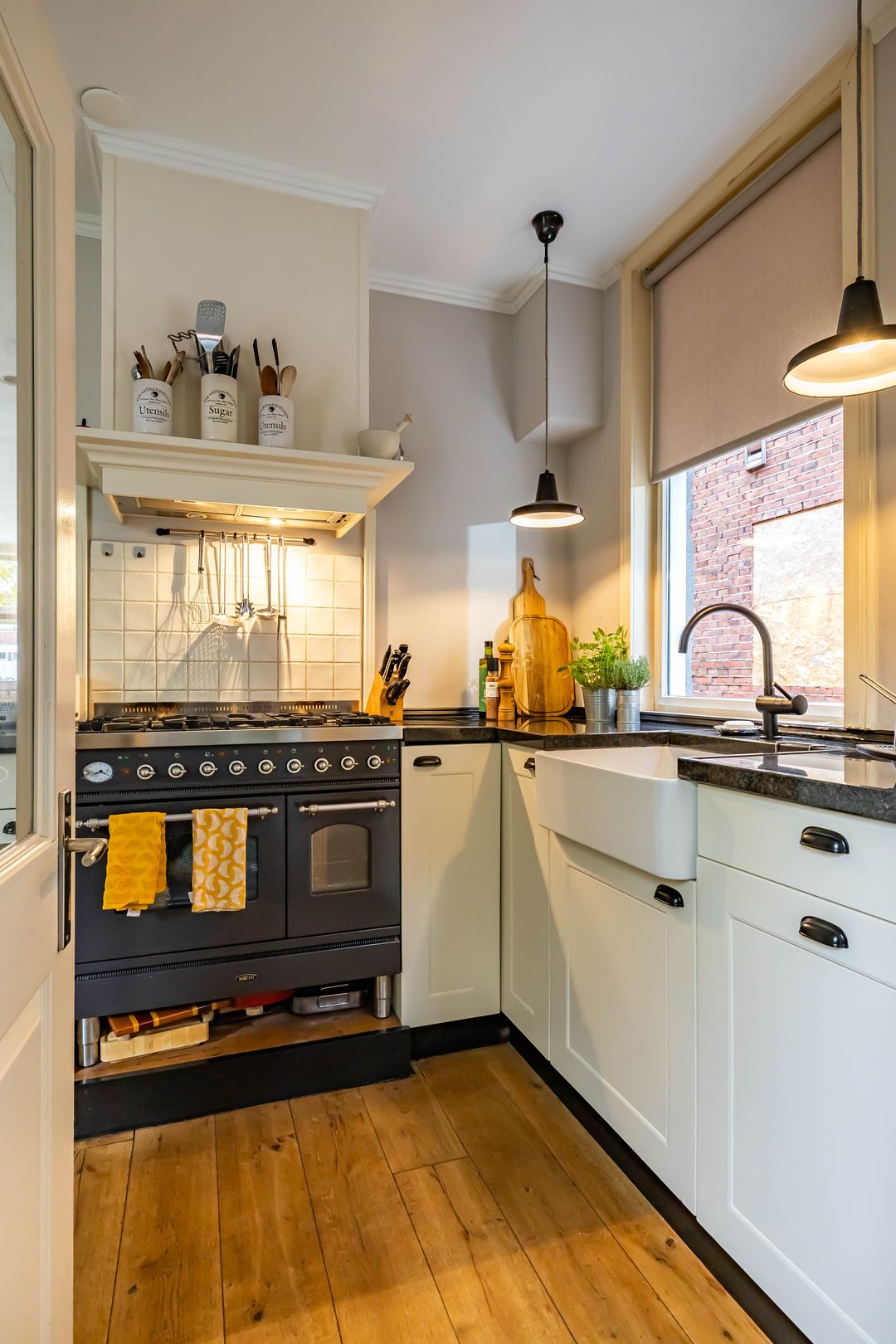 Foto 13 van Emmastraat 18