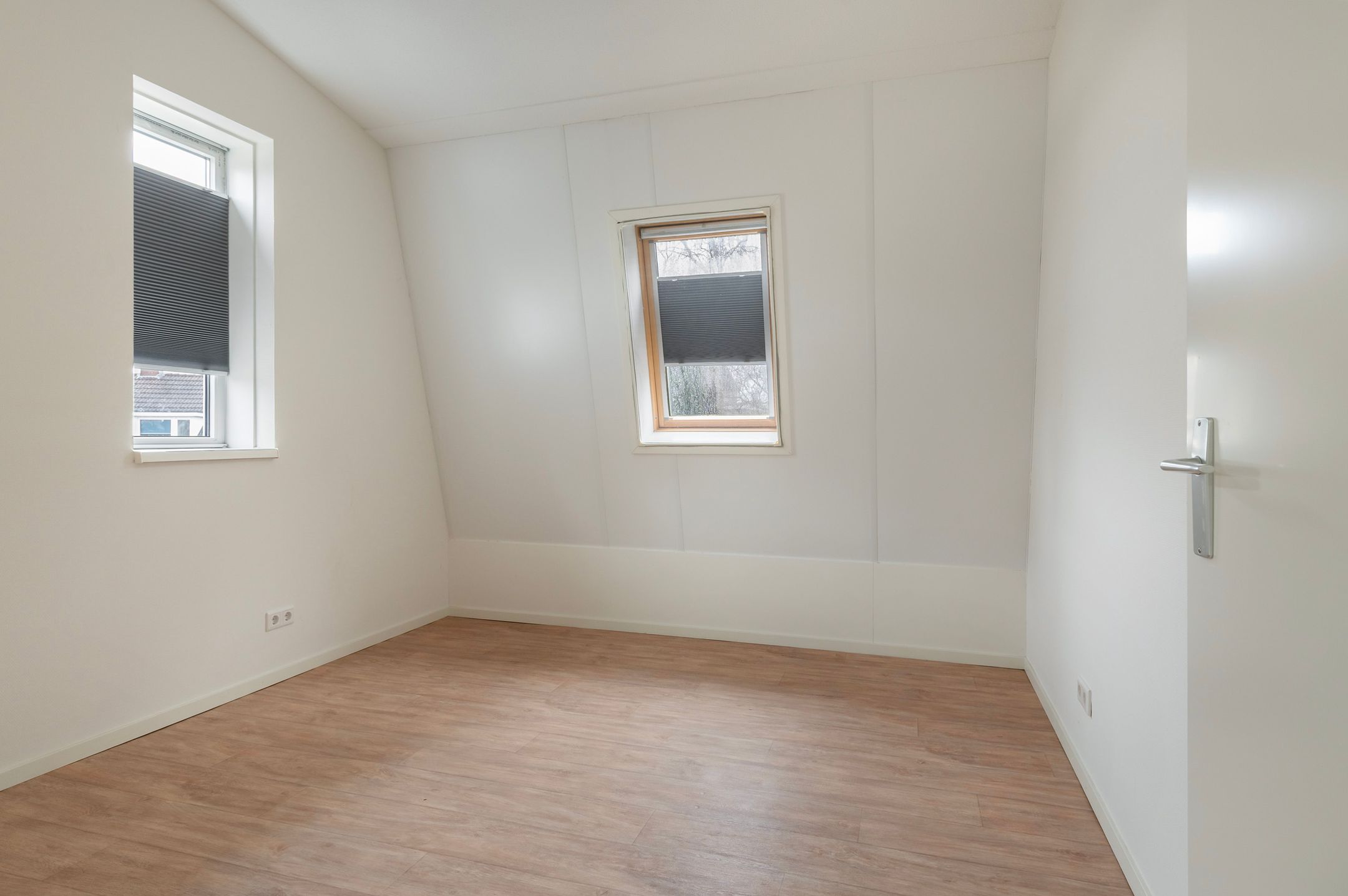 Foto 12 van Dennenweg 183