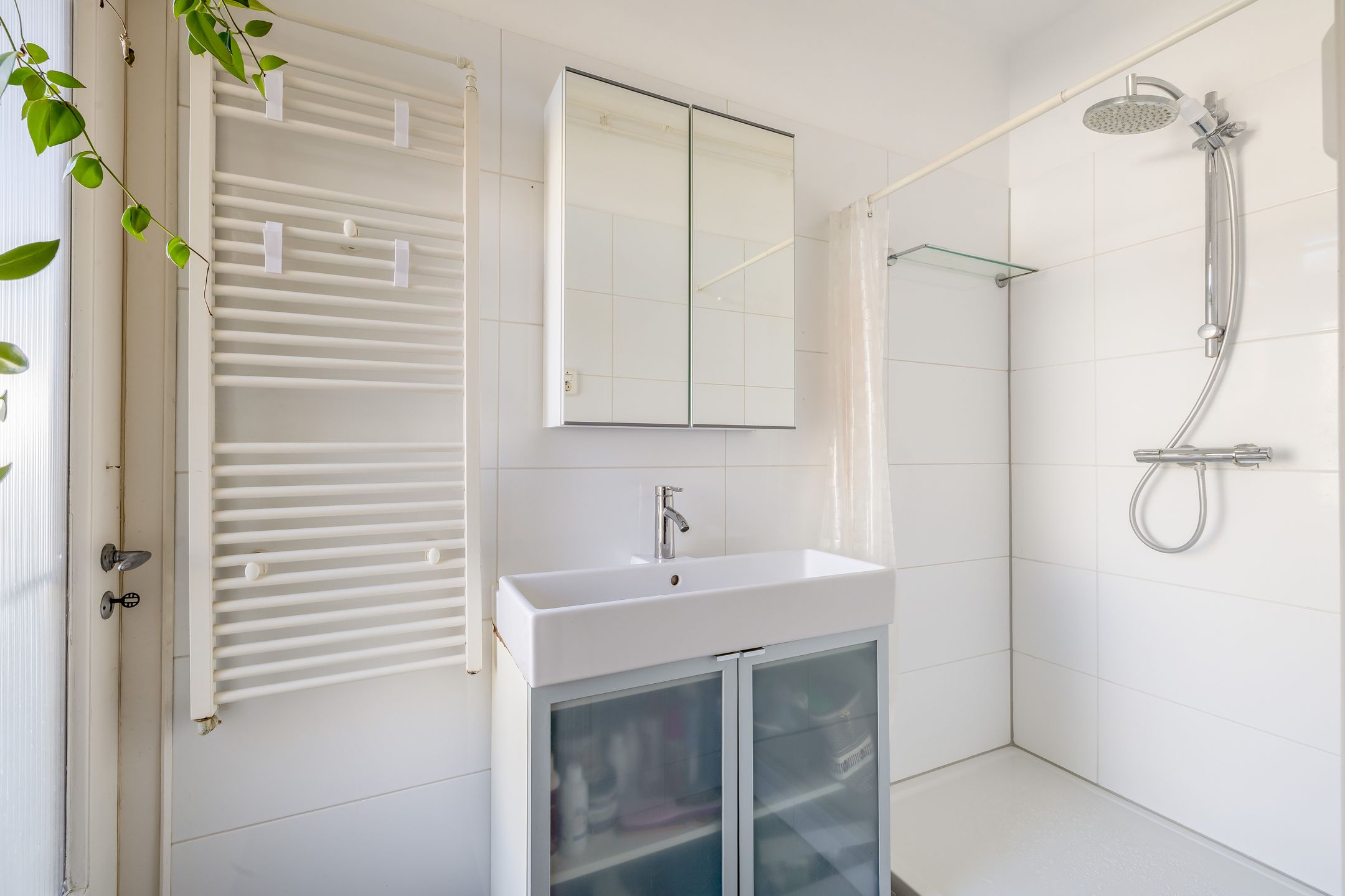 Photo 24 of Niemeijerstraat 10-I