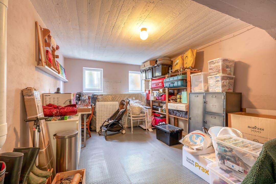 Photo 28 of Niemeijerstraat 10-I