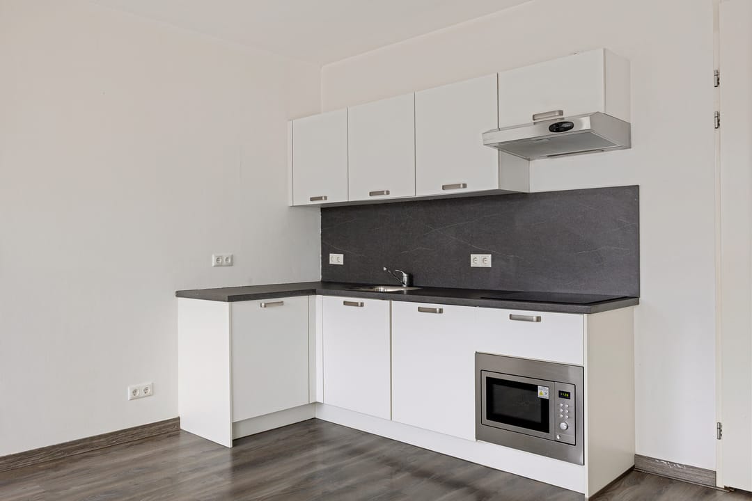 Photo 11 of Dr. Schaepmanstraat 97