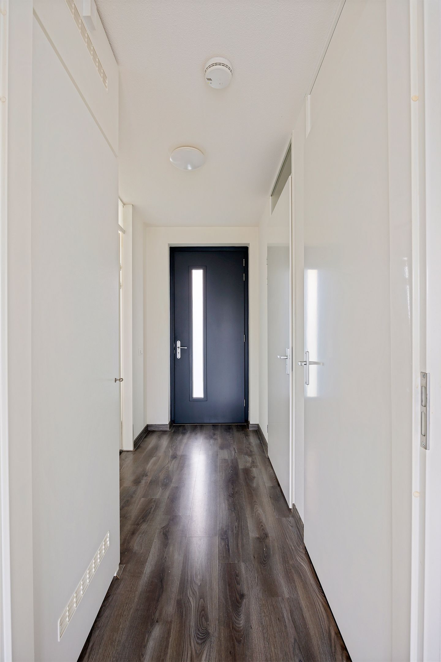 Photo 21 of Dr. Schaepmanstraat 97