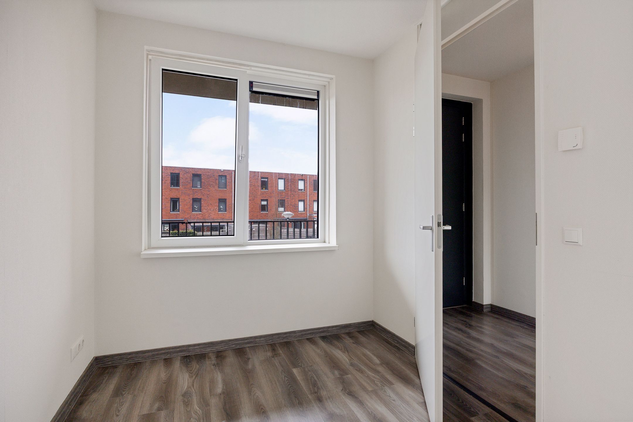 Photo 24 of Dr. Schaepmanstraat 97