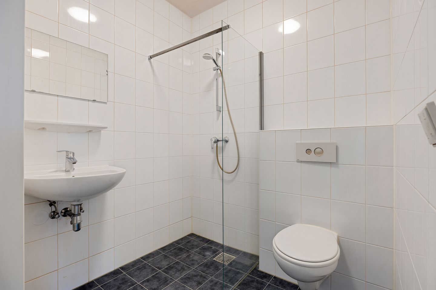 Photo 25 of Dr. Schaepmanstraat 97