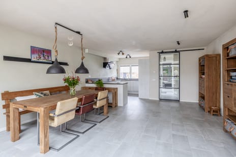 Waterschip 10 tertiary image